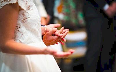 10 Unique Unity Ceremony Ideas To Make Your Wedding Extra Special